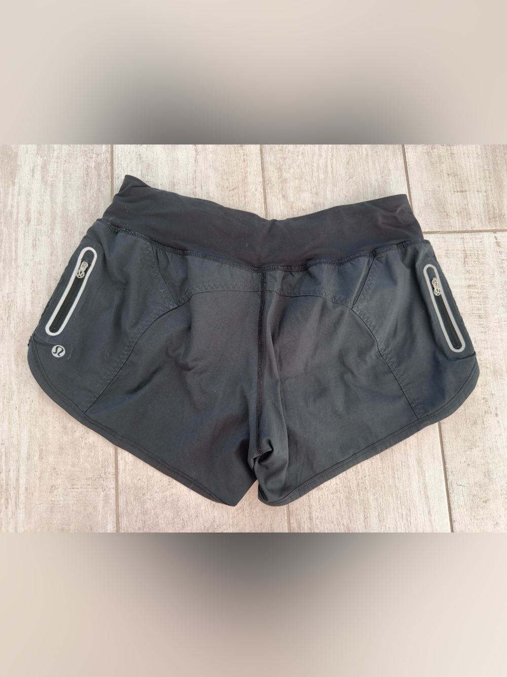 Lululemon Tracker Lined Running Shorts